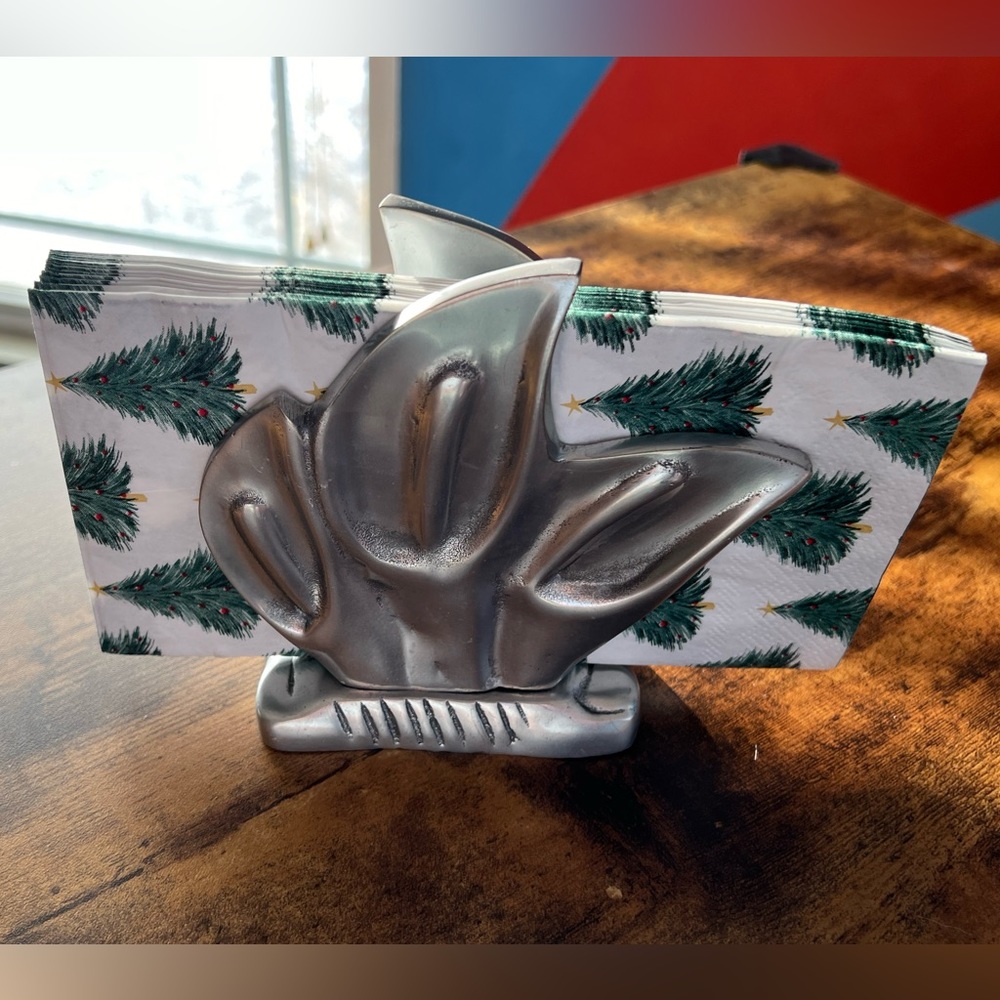 Calla lily pewter napkin holder - Picture 2 of 7